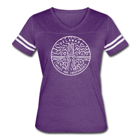 Delaware Women’s Vintage Sport T-Shirt - State Design Women’s Delaware Shirt - vintage purple/white