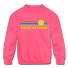 Lake of the Ozarks, Missouri Youth Sweatshirt - Retro Sunrise Youth Lake of the Ozarks Crewneck Sweatshirt - neon pink