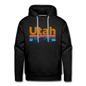 Premium Utah Hoodie - Retro Mountain & Birds Premium Men's Utah Sweatshirt / Hoodie - black